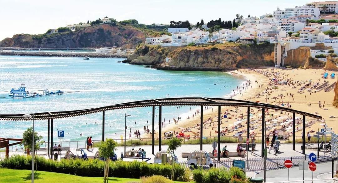 In Downtown - Villa Serenity Albufeira Buitenkant foto